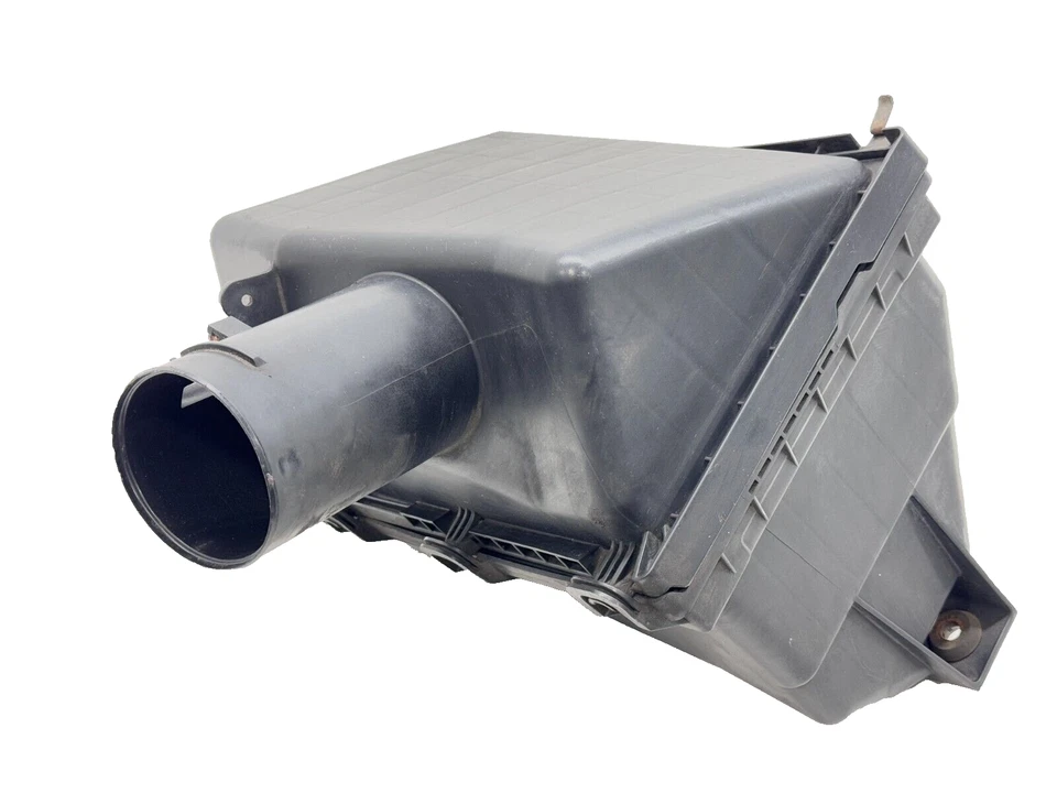 Nissan Titan 2004-2006 5,7 L filtro filtro de aire carcasa caja OEM Foto 3 de 4