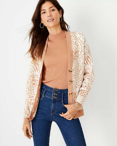 V-Neck Boyfriend Cardigan Sweater Size 