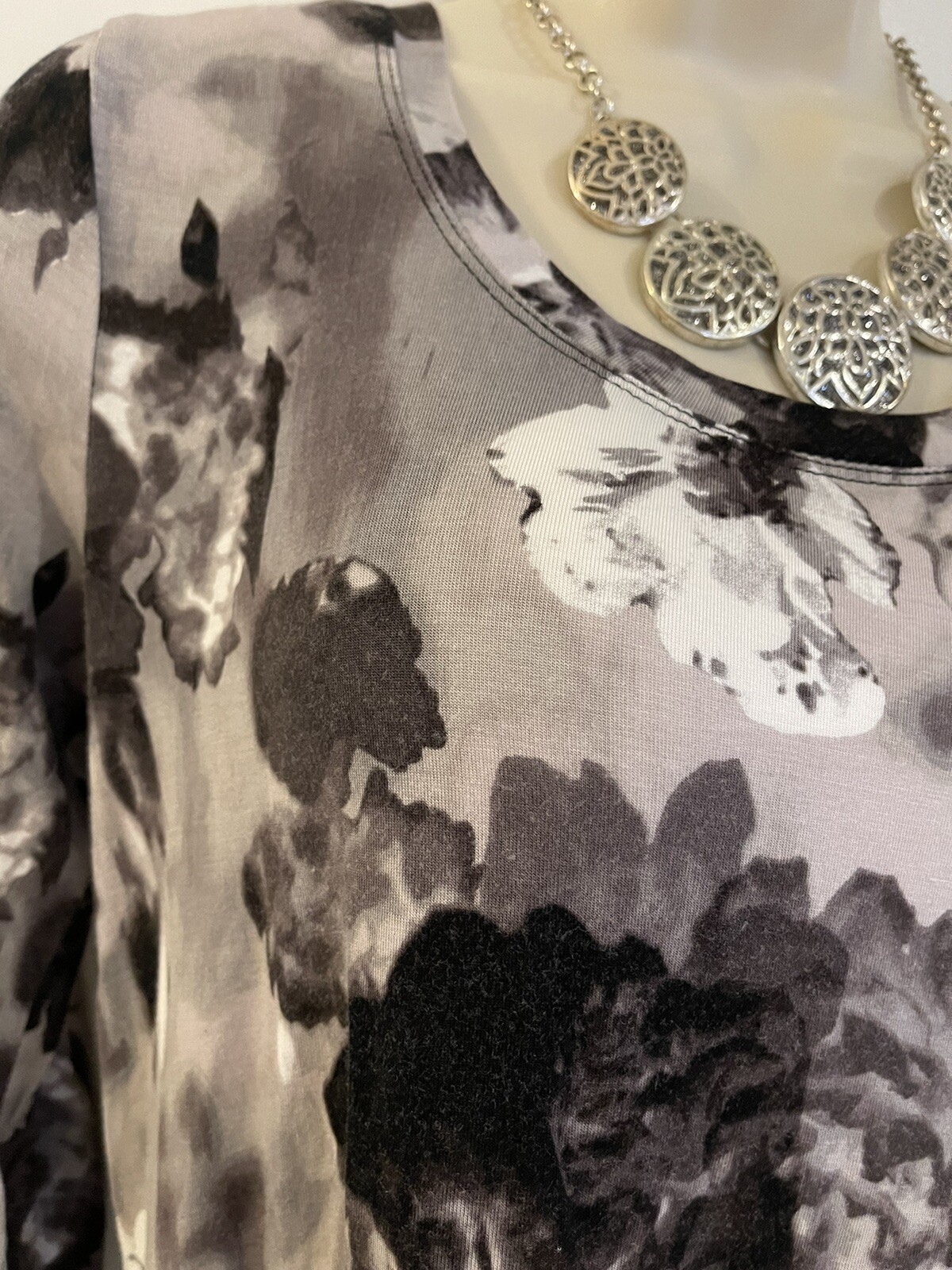 Context (Grace Elements) Tunic Handkerchief Hem S… - image 2