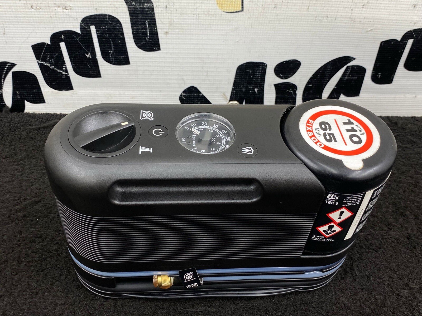 2015 Maserati GranTurismo MC Tire Inflator Air Compressor OEM