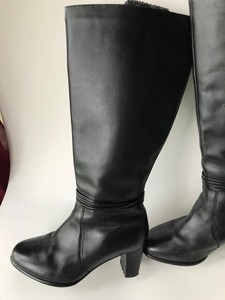 Black-Ladies-Boots-Sz-8-Knee-High-Leather