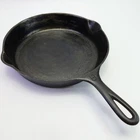Vintage Griswold Cast Iron No. 8 Small Block Logo Skillet 10.5” 704 M Erie SPINS