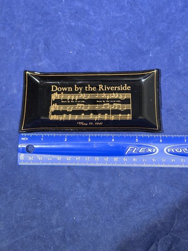 Vintage Black Glass Tray - "Down By The Riverside" And Song Lyrics - Picture 3 of 6