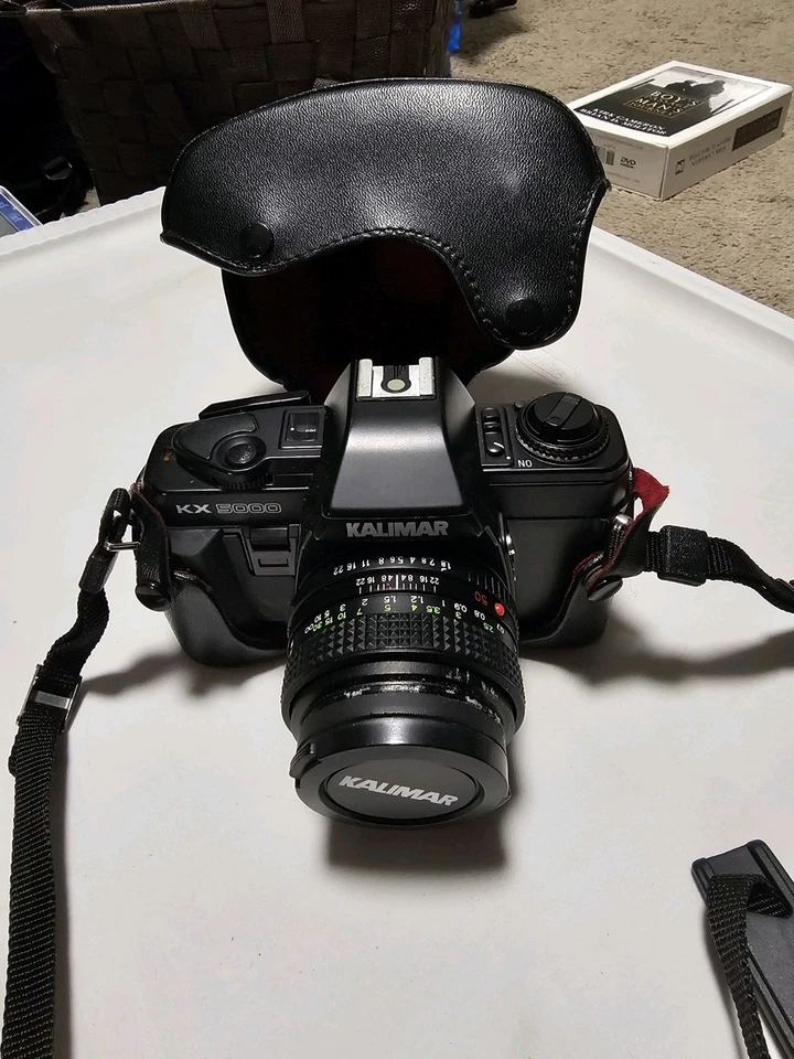 Estuche de cuero para cámara réflex Kalimar KX 5000 35mm. Foto 3 de 4