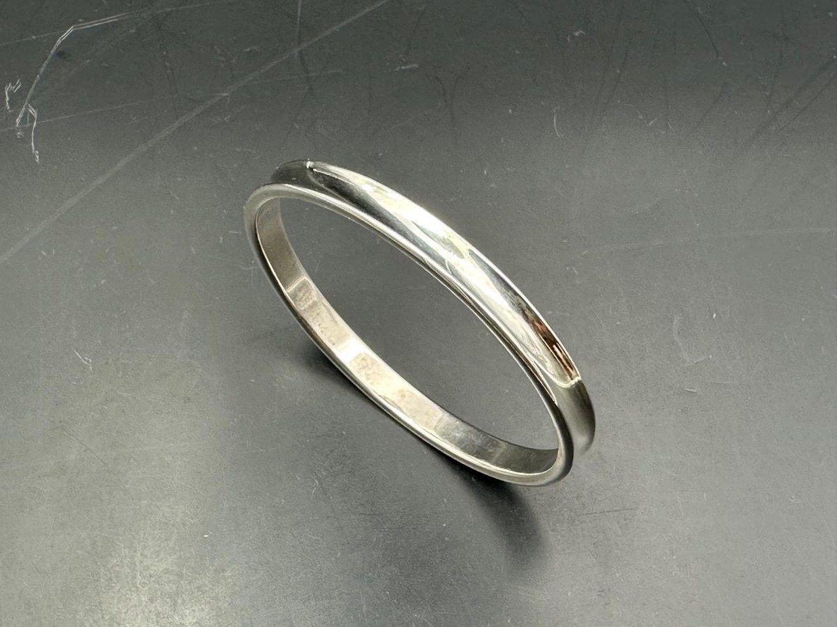 Vintage 1997 Tiffany $ Co 0.925 Sterling Bangle Bracelet. | eBay Vintage 1997 Tiffany $ Co 0.925 Sterling Bangle Bracelet. | eBay