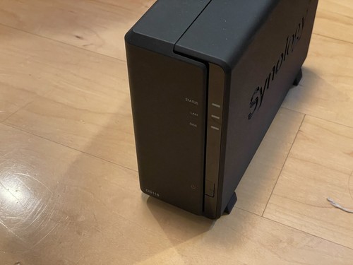Serveur NAS Synology DiskStation DS118 avec lecteur NAS Seagate Ironwolf 6 To - Photo 2/10