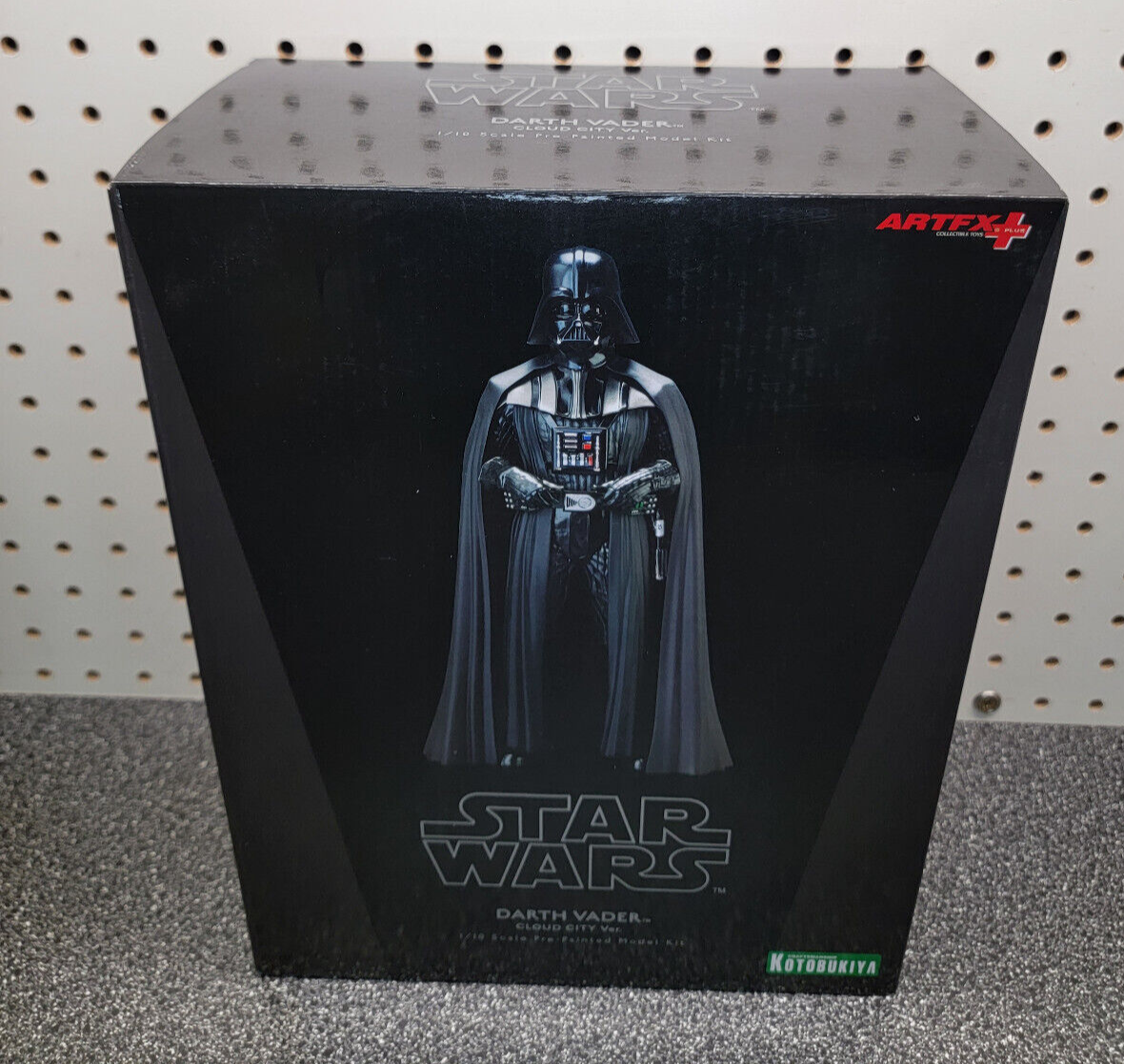KOTOBUKIYA ARTFX+ STAR WARS DARTH VADER CLOUD CITY 1/10