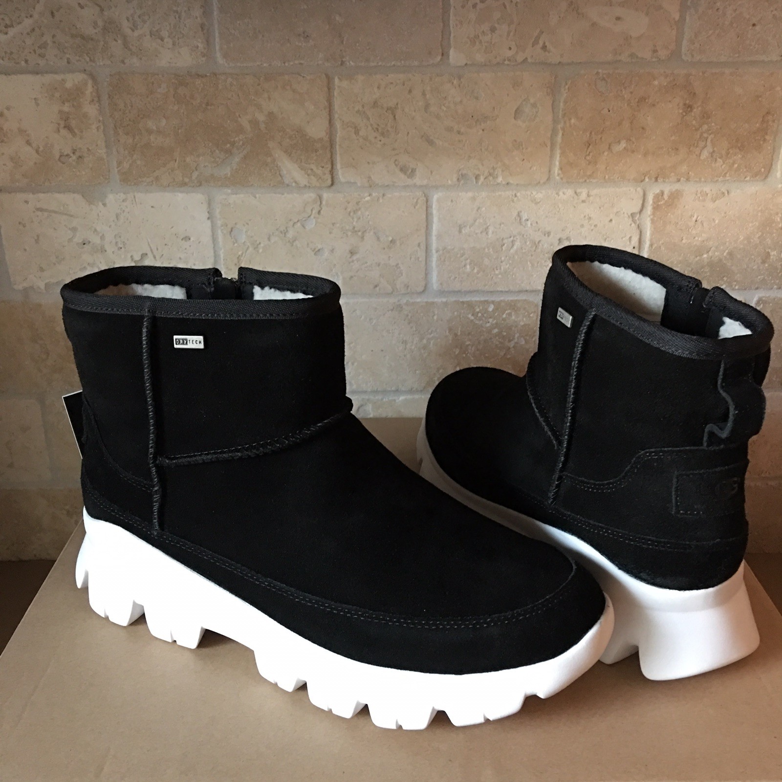 ugg paxton waterproof boot