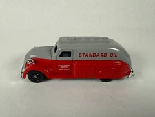 Chevron Standard Oil Streamline Tank Truck Diecast Metal 4" Truck
