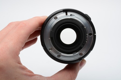 Nikon Nikkor AF Micro 60mm f2.8D w/caps, UV, USA Version - Picture 9 of 9