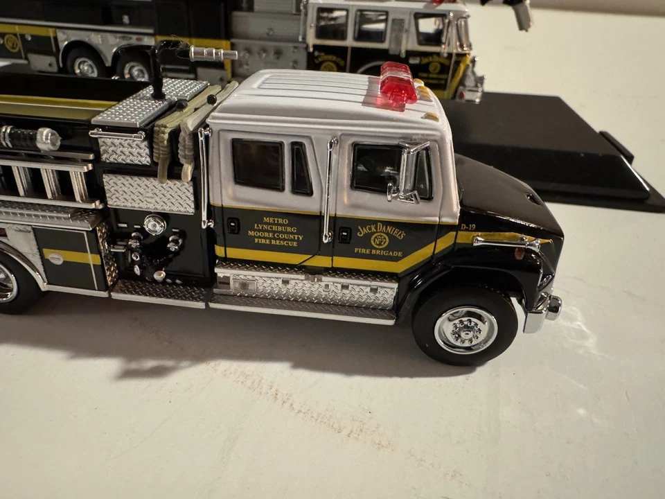 Code 3 Jack Daniels FD E-One Ladder Truck & Distillery Freightliner Pumper - Image 4 of 4