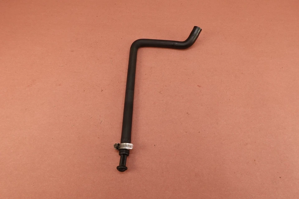 2007-2012 Harley Davidson Sportster 1200 XL1200N Oil Drain Tube Hose - Image 2 of 4