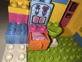 Duplo Lego 10606 Doc McStuffins Backyard Clinic Disney Jr Complete Box Instructi