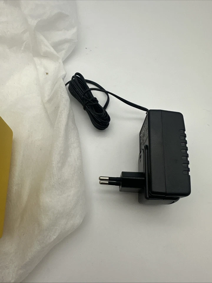 Q Retro Mini DAB/DAB+ Digital- und FM-Radio mit Bluetooth und Weckfunktion  Senf - Bild 4 von 4