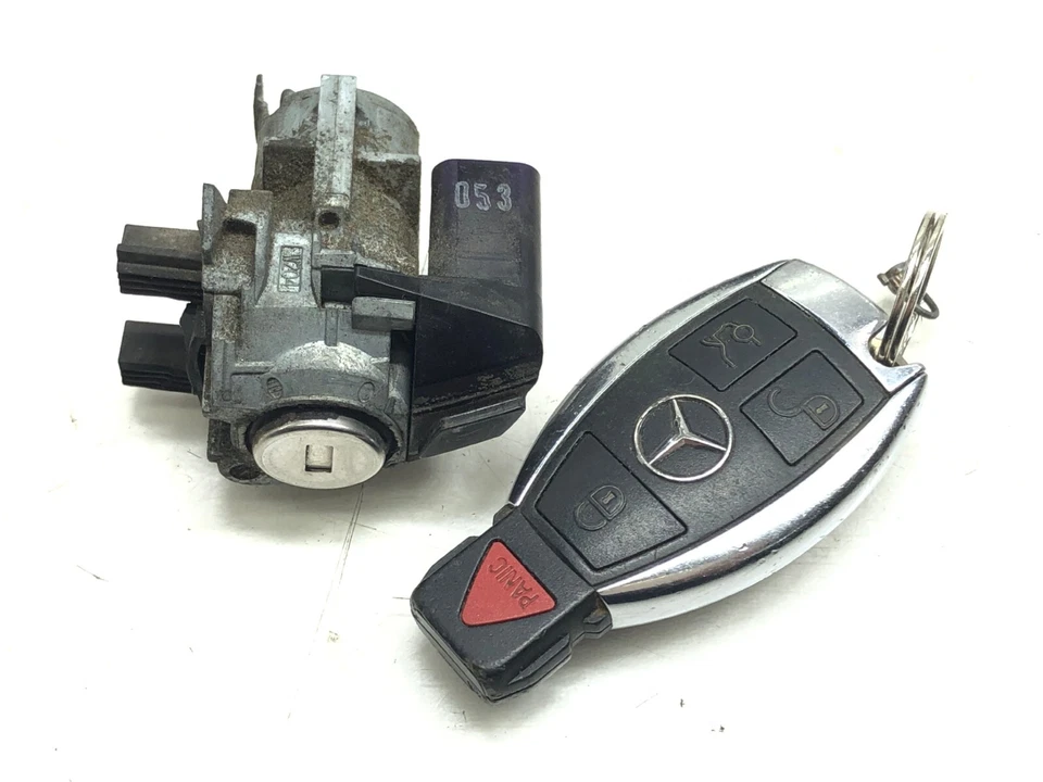 2012-2014 MERCEDES-BENZ CLS550 4.6L ENGINE ECU SMART KEY IGNITION MODULE OEM. - Image 3 of 4