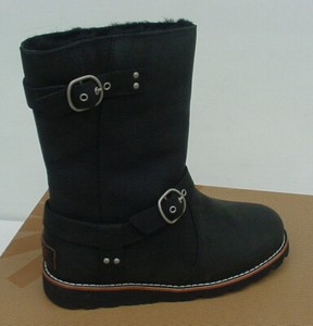 ugg noira