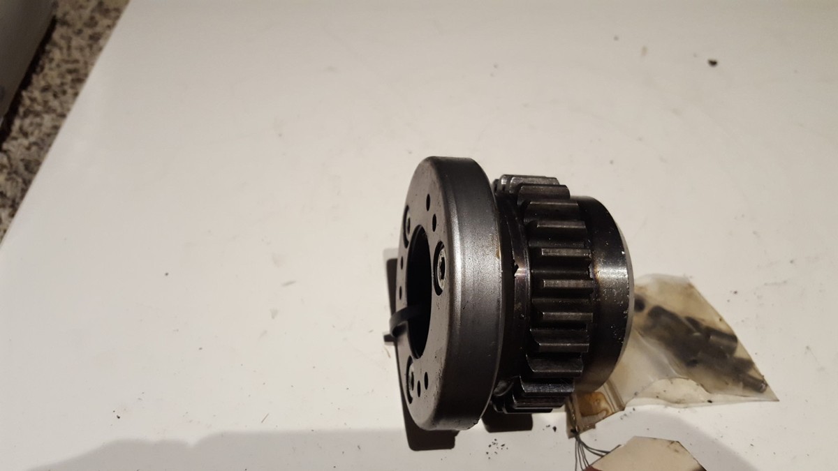 『ユウ』 1992 Kawasaki ZX600r ZX Ninja 600 Engine Primary Shaft Gear