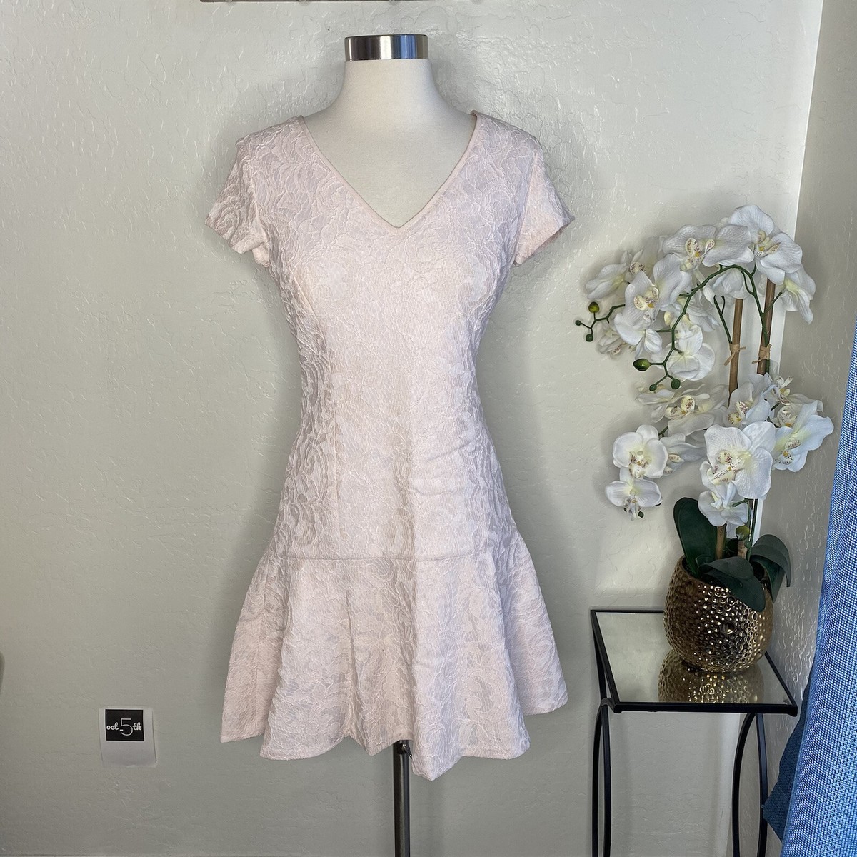 Club Monaco Women's Darcia Lace Cocktail Dress In Light Pink 0 | eBay Club Monaco Women's Darcia Lace Cocktail Dress In Light Pink 0 | eBay
