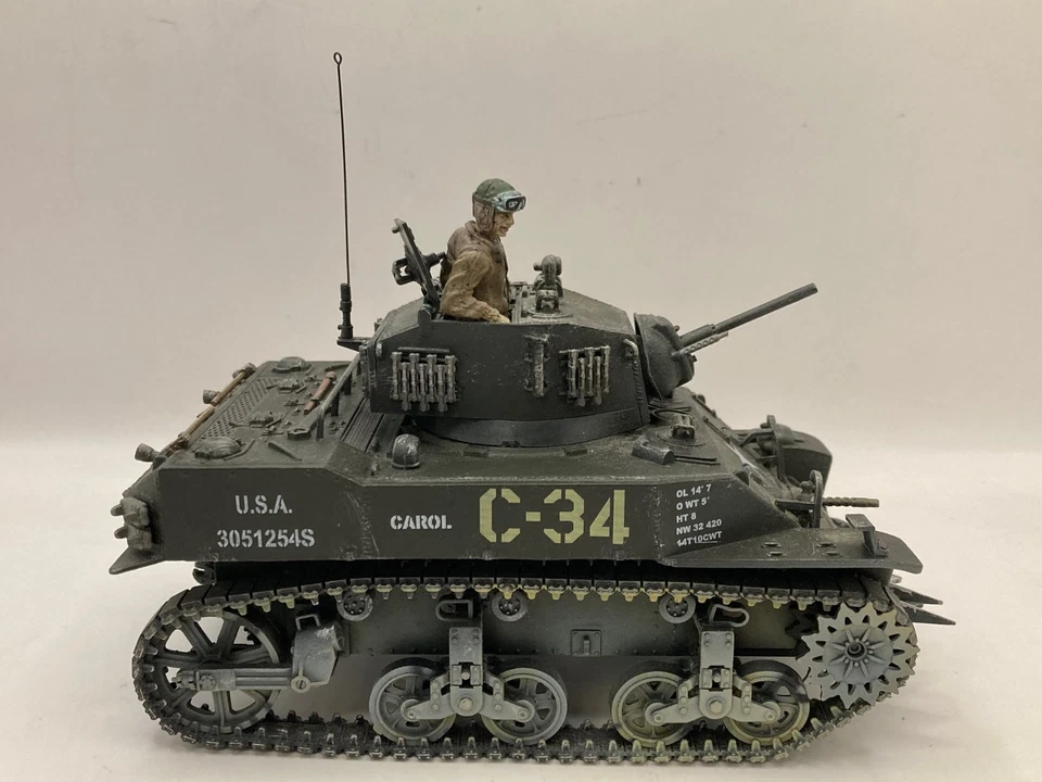 Unimax Forces of Valor 81004 M5 Stuart Tank Diecast Model US Army,  Normandy - Image 4 of 4