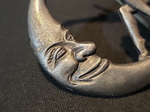 Vintage 1986 Winking Moon and Nude Lady Belt Buckle by Bergamot Brass Works - Picture 2 of 16