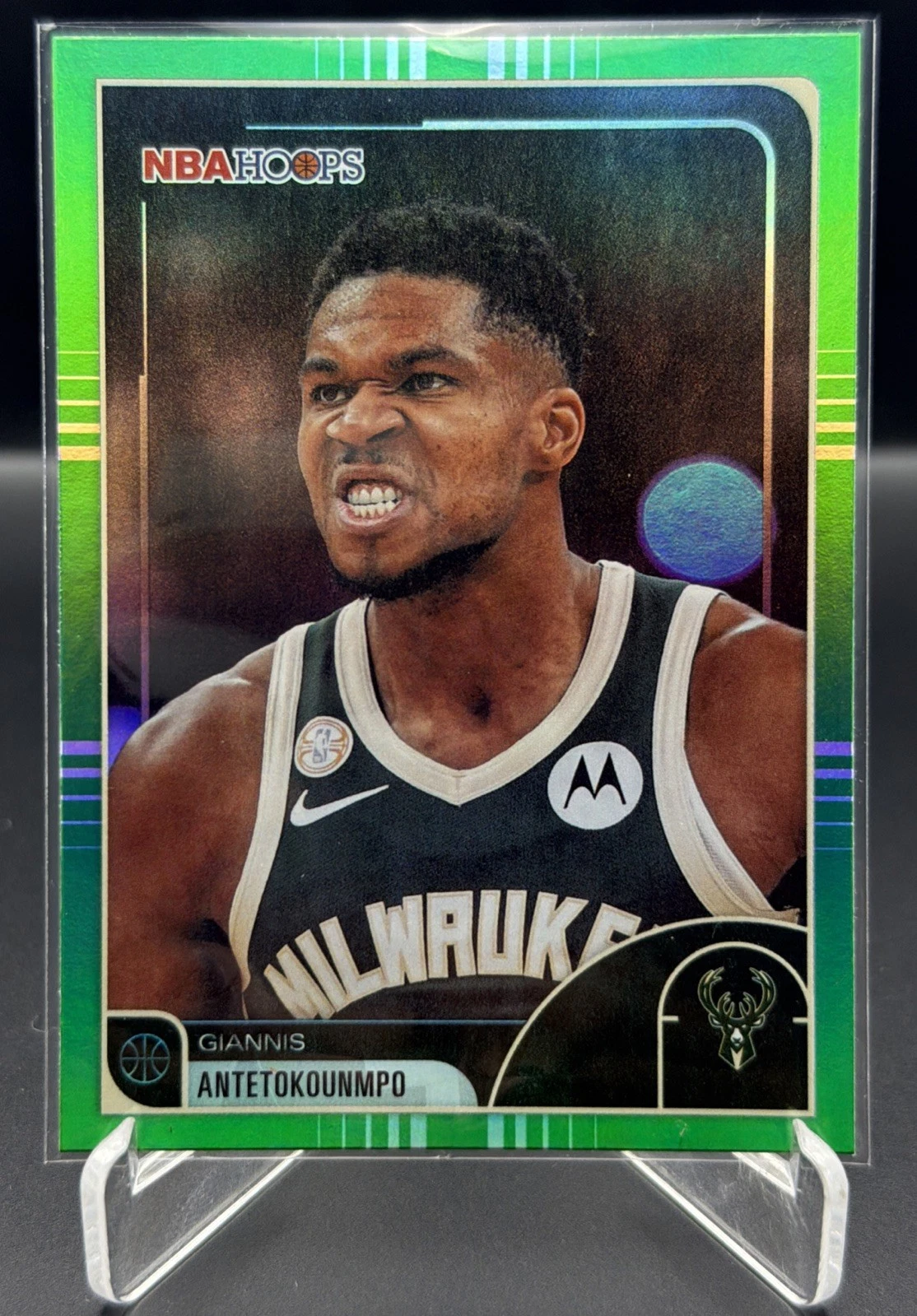 2025-26 NBA Hoops Giannis Antetokounmpo #165 Green