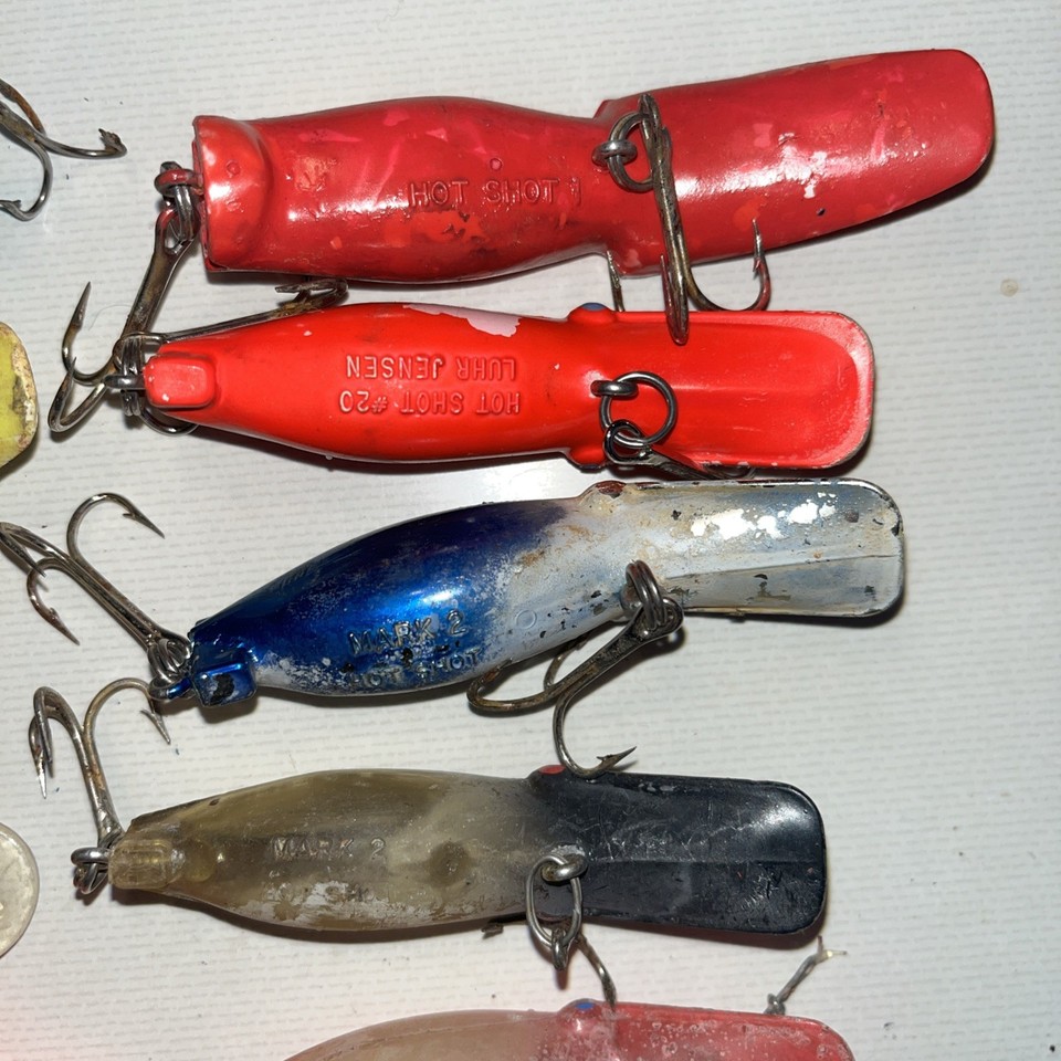 Lot Vintage Random Old Fish Lure Lures as shown in photos | eBay