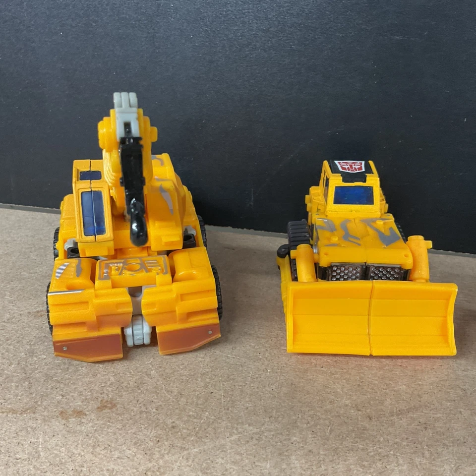 Transformers 2001 RID Landfill Combiner Autobots Set Of 4 - Image 2 of 4