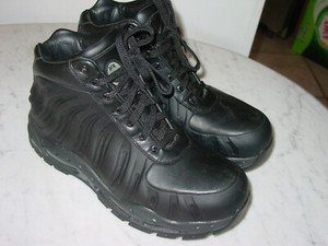 foamposite boots black