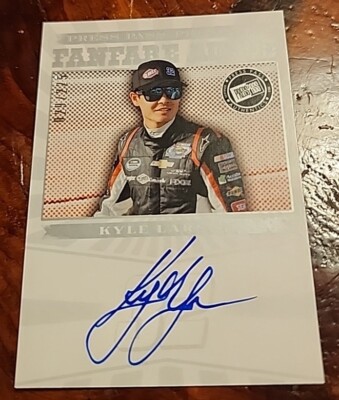 *2013*PRESS PASS FANFARE*ROOKIE*AUTOGRAPH*KYLE LARSON*RC*AUTO*SP*29/225*NRMT*