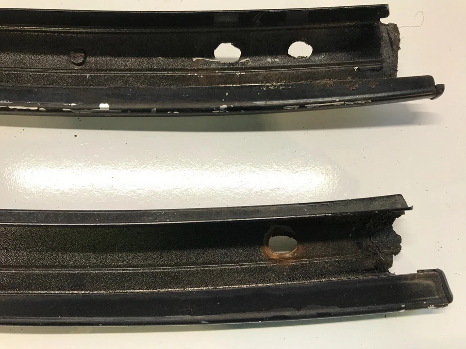 Nissan 300ZX 1985 pilar delantero cromado moldura OEM lado derecho Foto 3 de 4