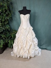 Wedding Gown Dress by Maggie Sottero Memories Ivory Size 8