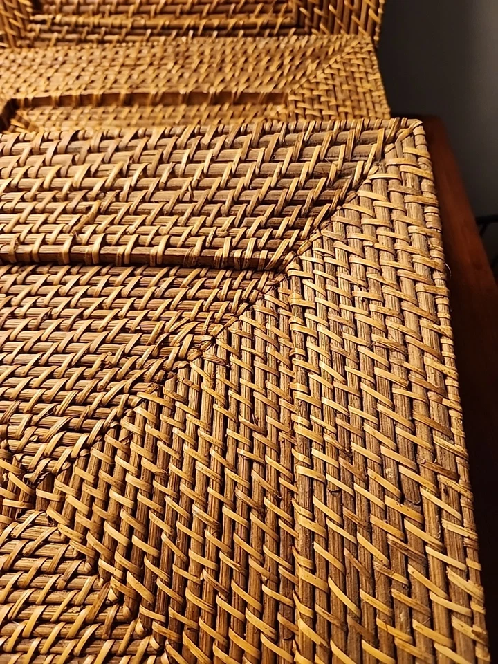 Square Rattan Wicker Charger Plates 14.5 Woven Set Of 4 Brown Pier One Import - Image 2 of 4