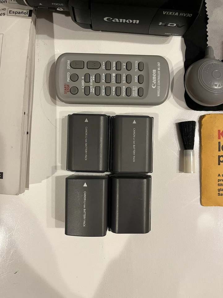 Canon Vixia HV30 MiniDV High Definition Camcorder Video W/remote & Cleaning Kit - Image 3 of 4