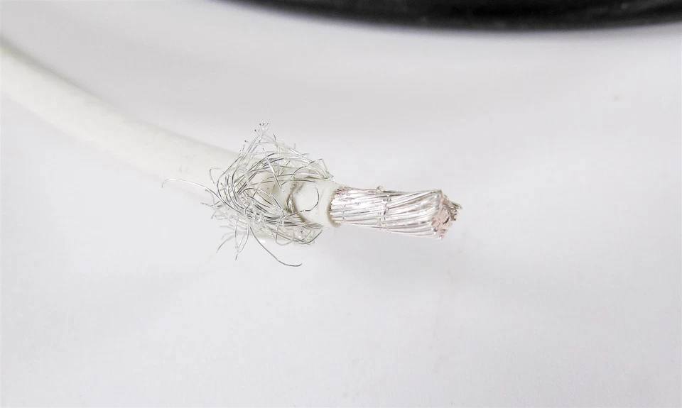 Cable plateado blindado militar de 300+ pies M27500 12SR1S23 (NSN: 6145-01-534-7654) Foto 3 de 3