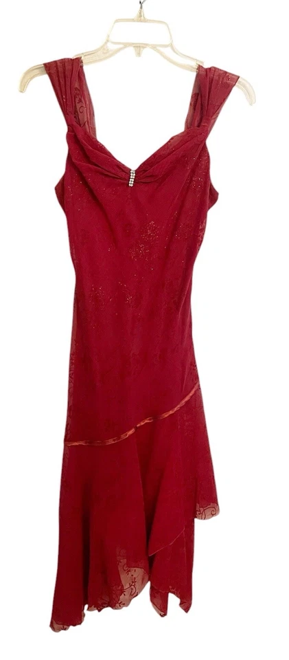 Красный ассиметричный цветочный блестящий платье без рукавов размер JR 3 90-х Y2K вамп гламур - Изображение 2 из 4