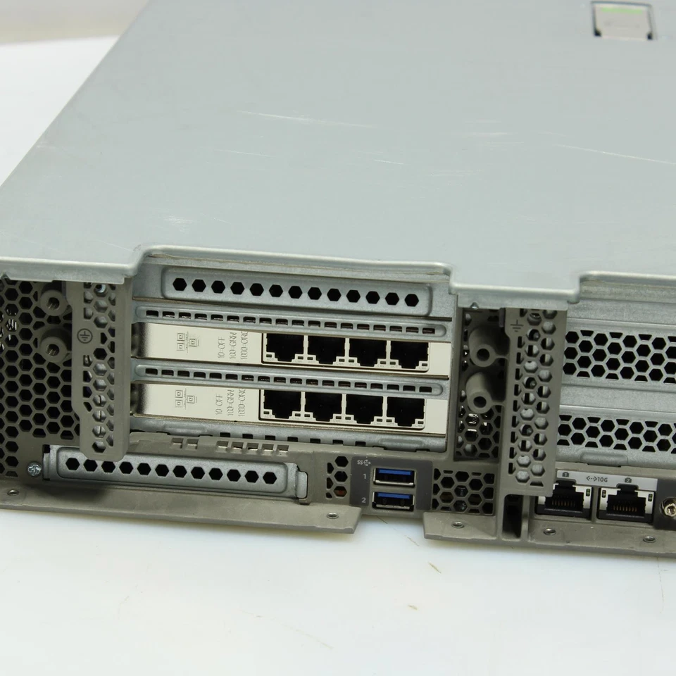 Cisco UCS-C240-M5 24 bahías 2,5" Xeon Gold 6132 96 GB de RAM sin unidades/servidor de sistema operativo Foto 4 de 4