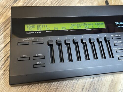 Roland PG-10 Synthesizer Programmer AC Adaptor Owners Manual Real Clean Unit - Picture 10 of 11