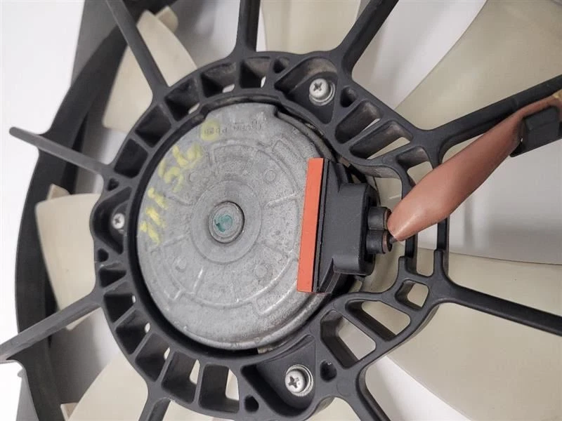 Honda Accord 2008-2012 pasajero radiador ventilador motor conjunto diestro Foto 3 de 4