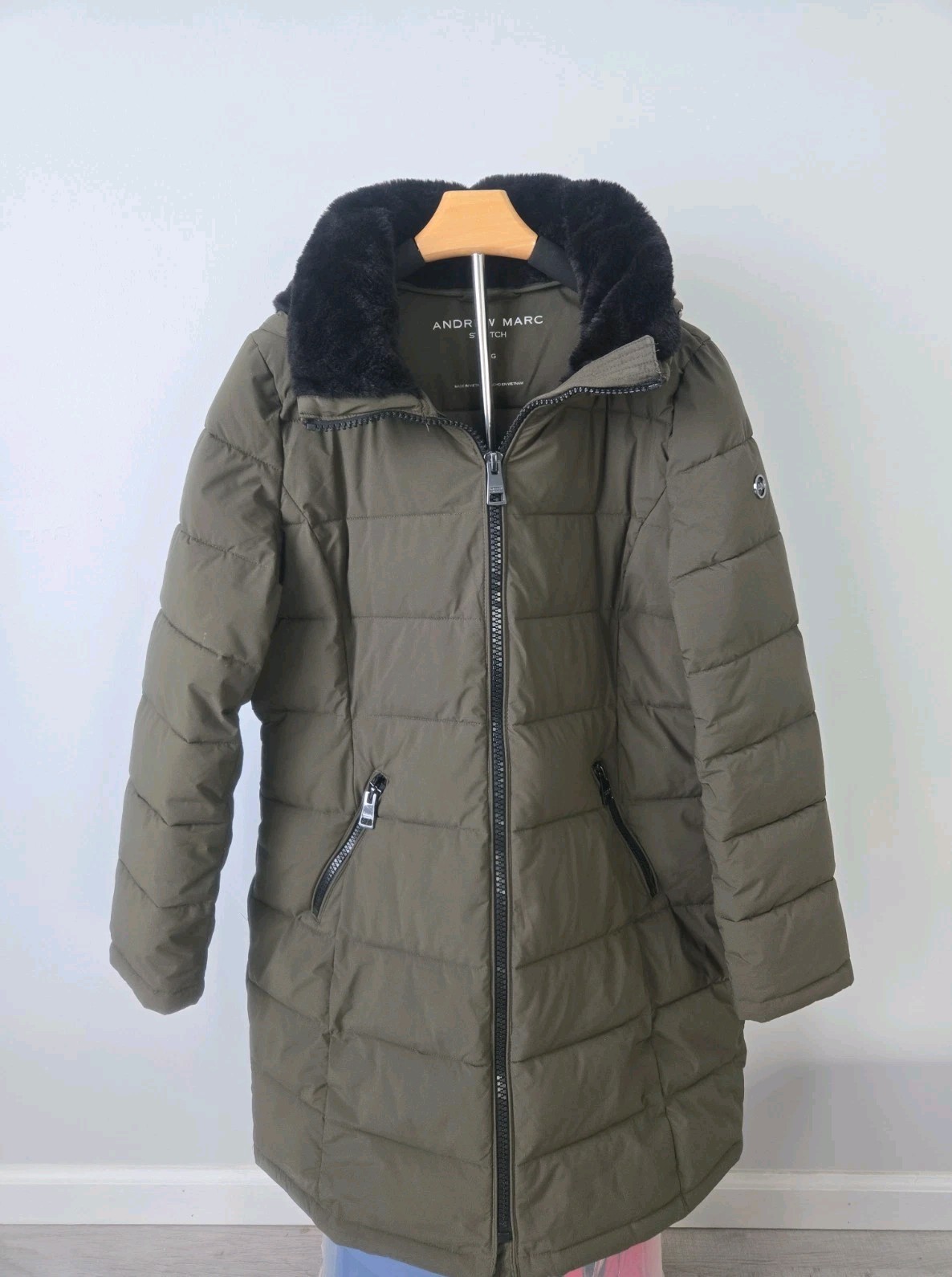 Andrew Marc Women’s Long Stretch Parka Green Coat Detachable Faux Fur Hood Large