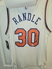 NEW YORK KNICKS JULIUS RANDLE SIGNED JERSEY | SIZE MEDIUM | JSA GRADED 8 — photo 4
