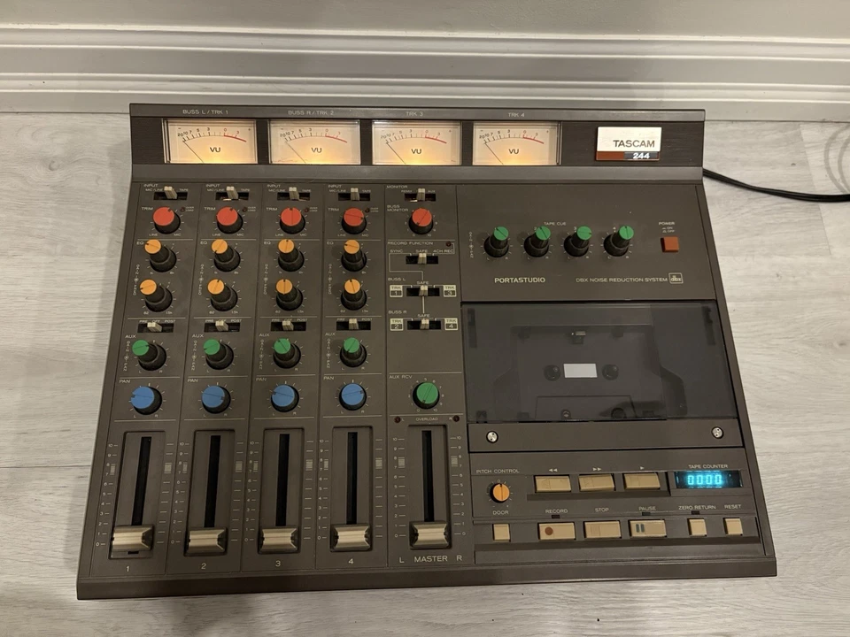TASCAM 244 TEAC MTR Multitrack Cassette Tape Recorder ONLY Power-ON Tested READ - Image 2 of 4