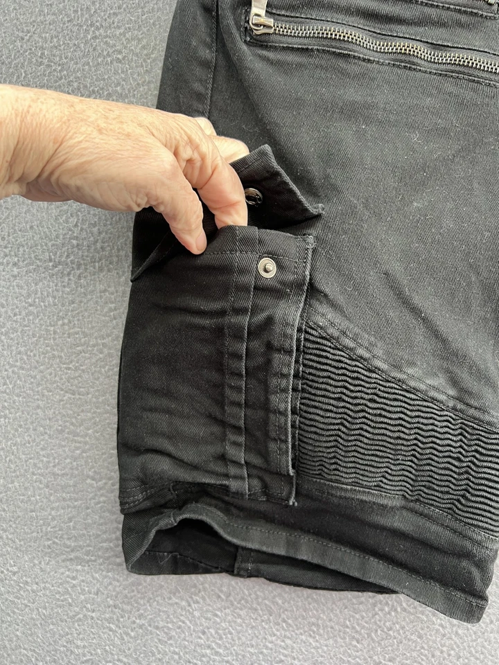 Smoke Rise Shorts Mens 38 Black Moto Cargo Zipper Pockets Urban Streetwear Style - Image 3 of 4