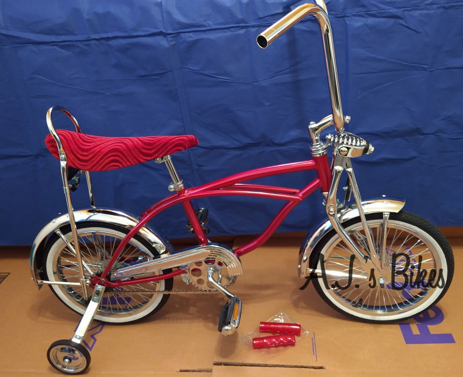 red lowrider bike