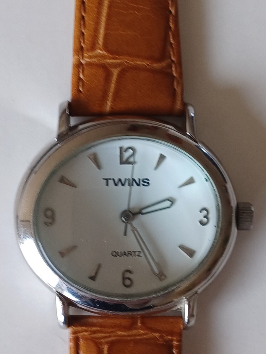 Twins Oval Shape Face Watch | eBay display picture 2