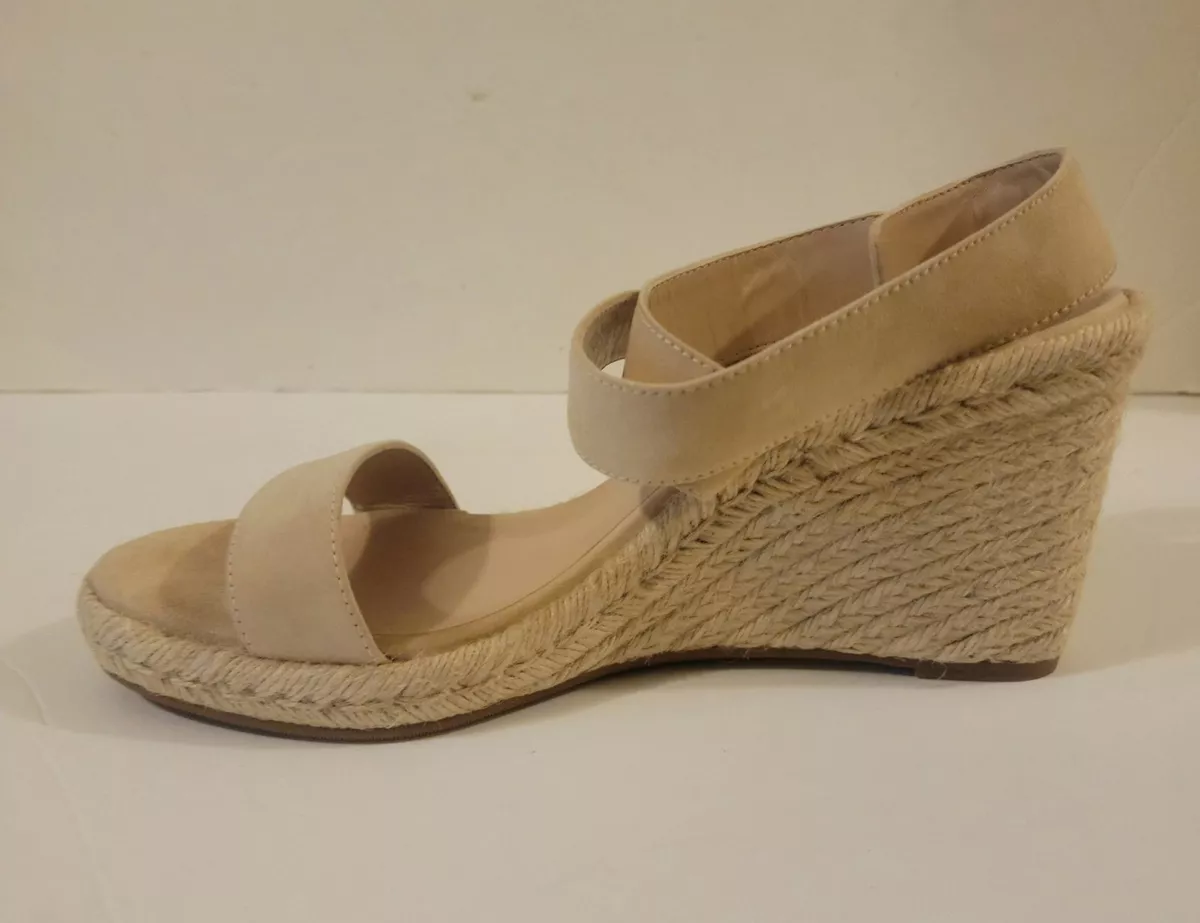 The lexia wedge hotsell