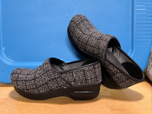 Dansko Vegan Black White Tweed Slip On Women's Clogs (EU 37) - Size US 6.5-7 - Picture 1 of 8