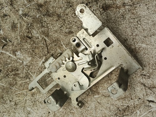 597209 Briggs & Stratton Control Bracket 694042 Superseded to 597209 | eBay