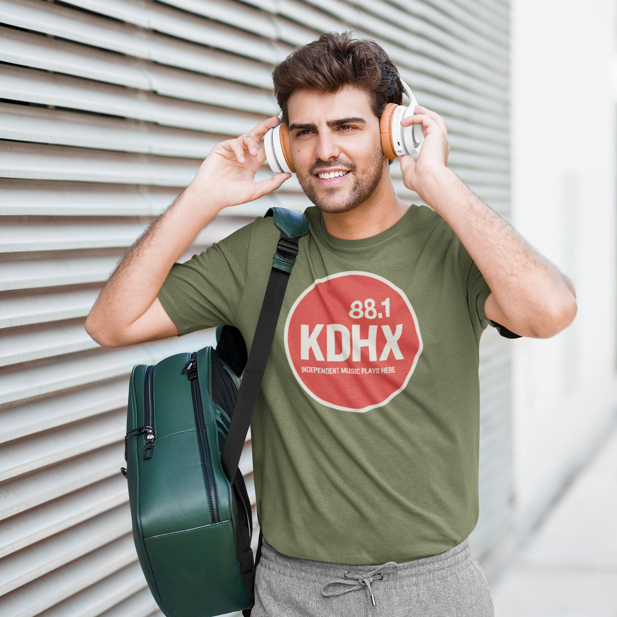 KDHX 88.1 FM T-Shirt - Radio Broadcasting Industry Station Logo