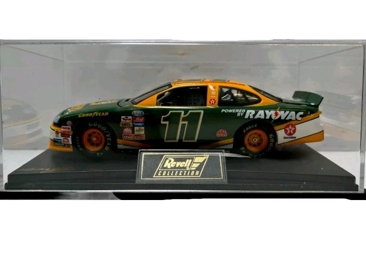 NASCAR 1/24 DieCast Revell Collection Club #11 Packers Jarrett Favre Motorsports Foto 2 de 4