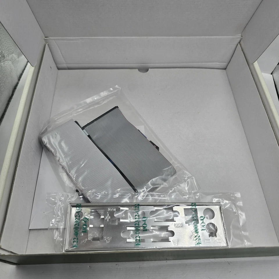 MSI MS-6738 KM2M Combo-L MicroATX Motherboard Sealed! NOS NIB - Image 4 of 4